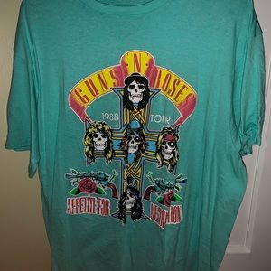Guns and roses t-shirt